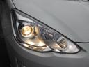 ご納車後も安心なプレミアム保証をご提案いたします。ナビや電装品、エアコンなども含めた600項目の充実した保証内容と安心のロードサービス付帯でサポートいたします。詳細はお尋ねください。