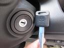 ご納車後も安心なプレミアム保証をご提案いたします。ナビや電装品、エアコンなども含めた600項目の充実した保証内容と安心のロードサービス付帯でサポートいたします。詳細はお尋ねください。