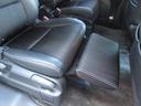 ２列目オットマン装備！ロングドライブも快適ですね！