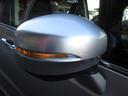 おしゃれに見えて対向車や後続の二輪車等への方向指示に役立つウィンカーミラーも装備されています！