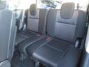 急な増員乗車にも対応出来る便利な３列８人乗り！シートアレンジも多彩で便利なお車です！