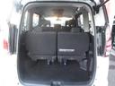 後席使用時でも十分な広さを確保した荷室空間！ショッピングもレジャーも大活躍します！！