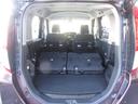 後席をたたむだけの簡単なアレンジで出来上がる奥行きたっぷりな荷室空間も人気です。