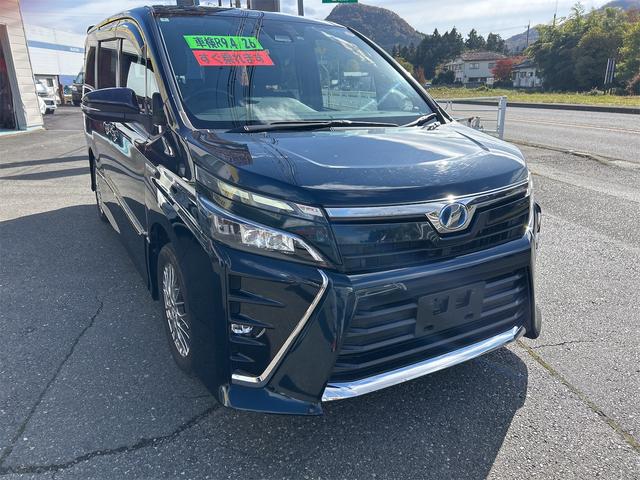 ヴォクシー ハイブリッドZS(6枚目)