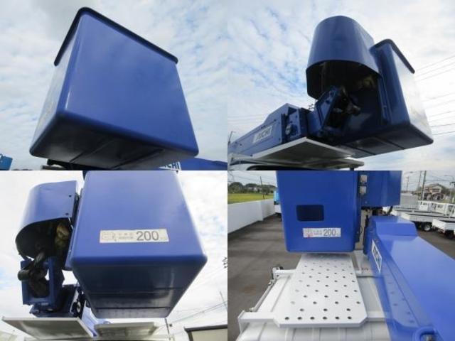 エルフトラック 　高所作業車　アイチＳＳ－１２Ａ　作業床高１１．９ｍ　作業床積載荷重２００ｋｇ　　アワーメーター１９５０時間　車両寸法（車検証記載）：長５３３ｃｍ　幅１９１ｃｍ　高３１０ｃｍ　車両総重量７０６５ｋｇ（7枚目）