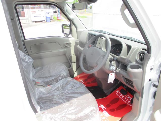 エブリイ ＰＡリミテッド　届出済未使用車　ドアバイザー　ゴムマット　スズキセ－フティサポ－ト　デュアルカメラブレ－キサポ－ト　前後誤発進制御機能　車線逸脱警報機能　ふらつき警報機能　先行車お知らせ機能　ハイビームアシスト（23枚目）