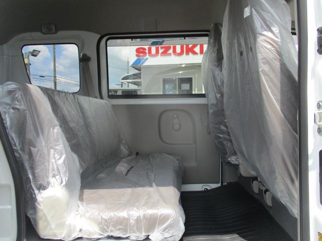エブリイ ＰＡリミテッド　届出済未使用車　ドアバイザー　ゴムマット　スズキセ－フティサポ－ト　デュアルカメラブレ－キサポ－ト　前後誤発進制御機能　車線逸脱警報機能　ふらつき警報機能　先行車お知らせ機能　ハイビームアシスト（32枚目）