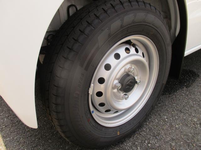 エブリイ ＰＡリミテッド　届出済未使用車　ドアバイザー　ゴムマット　スズキセ－フティサポ－ト　デュアルカメラブレ－キサポ－ト　前後誤発進制御機能　車線逸脱警報機能　ふらつき警報機能　先行車お知らせ機能　ハイビームアシスト（54枚目）