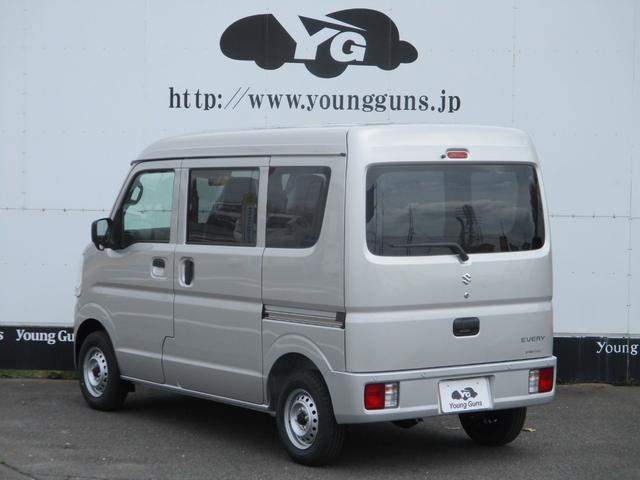エブリイ ＰＡリミテッド　届出済未使用車　ドアバイザー　ゴムマット　スズキセ－フティサポ－ト　デュアルカメラブレ－キサポ－ト　前後誤発進制御機能　車線逸脱警報機能　ふらつき警報機能　先行車お知らせ機能　ハイビームアシスト（20枚目）
