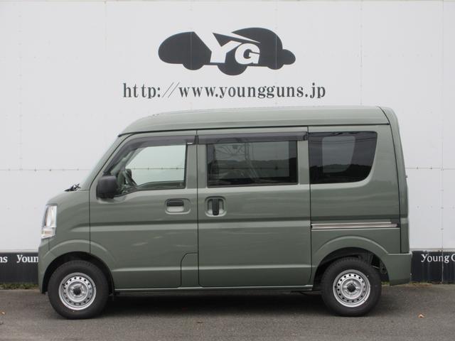 エブリイ ＰＡリミテッド　届出済未使用車　ドアバイザー　ゴムマット　スズキセ－フティサポ－ト　デュアルカメラブレ－キサポ－ト　前後誤発進制御機能　車線逸脱警報機能　ふらつき警報機能　先行車お知らせ機能　ハイビームアシスト（18枚目）