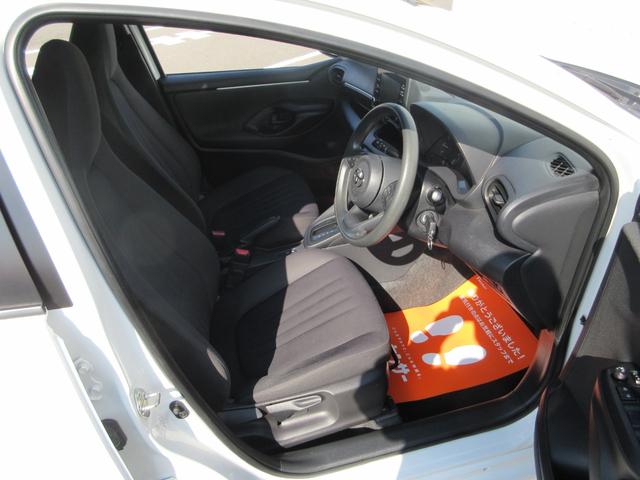 ヤリス X プリクラッシュセーフティ レーンディパーチャーアラート ロードサインアシスト オートマチックハイビーム 純正ディスプレイオーディオ ナビ Bluetooth バックカメラ ドライブレコーダー ETC(23枚目)