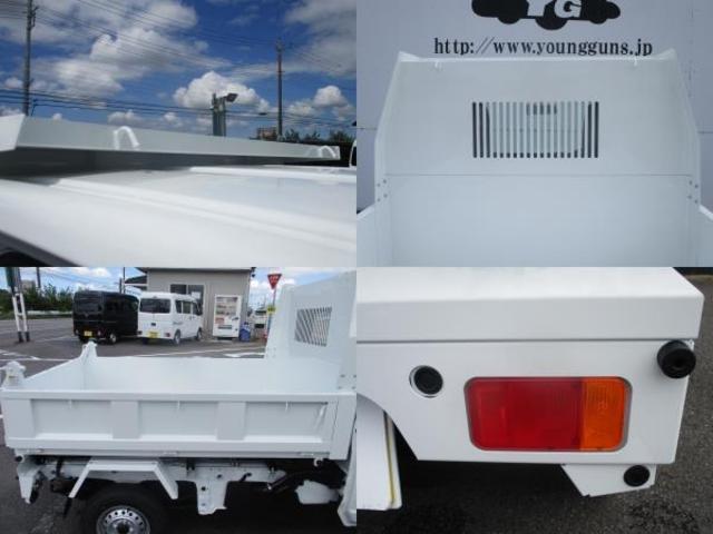 キャリイトラック 頑丈ダンプ 届出済未使用車 ドアバイザー ゴムマット リアセンサー キーレス 5MT 高低速2段切替え式4WD デフロック 鳥居フック マレル式ダンプ機構 ガードフレーム(7枚目)