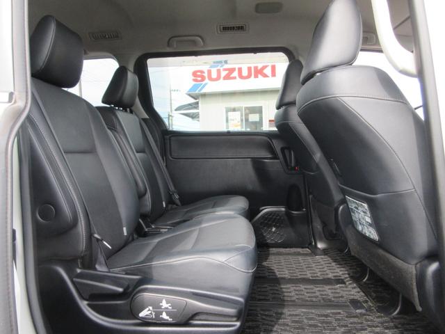 エスクァイア Ｇｉ　両側パワスラ　ＬＥＤヘッドライト　純正１５インチＡＷ　純正ナビ　ＤＶＤ再生　フルセグ　Ｂｌｕｅｔｏｏｔｈ　Ｂカメラ　黒革シート　シートヒーター　オートマチックハイビーム　クルーズコントロール　ＥＴＣ（33枚目）