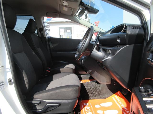 シエンタ ファンベースＧ　セーフティーエディション　ワンオーナー　トヨタセーフティセンス　ＬＥＤライト　両側パワスラ　純正９インチナビ　ＤＶＤ再生　フルセグ　Ｂｌｕｅｔｏｏｔｈ　全方位カメラ　前後ドラレコ　シートヒーター　ステアリングヒーター　ＥＴＣ（24枚目）