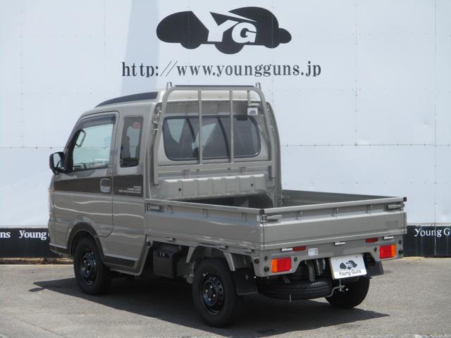 スーパーキャリイ Xリミテッド 届出済未使用車 4WD 5MT ドアバイザー ゴムマット アッパーメンバーガード 荷台マット キーレス デュアルカメラブレ-キサポ-ト 前後誤発進制御機能 車線逸脱警報機能 ハイビームアシスト(20枚目)