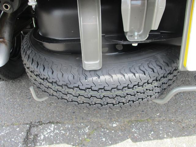 スーパーキャリイ Xリミテッド 届出済未使用車 4WD 5MT ドアバイザー ゴムマット アッパーメンバーガード 荷台マット キーレス デュアルカメラブレ-キサポ-ト 前後誤発進制御機能 車線逸脱警報機能 ハイビームアシスト(28枚目)