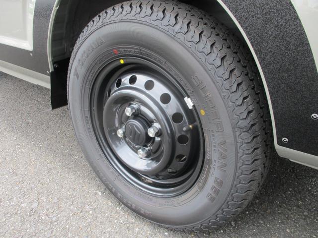 スーパーキャリイ Xリミテッド 届出済未使用車 4WD 5MT ドアバイザー ゴムマット アッパーメンバーガード 荷台マット キーレス デュアルカメラブレ-キサポ-ト 前後誤発進制御機能 車線逸脱警報機能 ハイビームアシスト(52枚目)