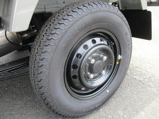 スーパーキャリイ Xリミテッド 届出済未使用車 4WD 5MT ドアバイザー ゴムマット アッパーメンバーガード 荷台マット キーレス デュアルカメラブレ-キサポ-ト 前後誤発進制御機能 車線逸脱警報機能 ハイビームアシスト(55枚目)