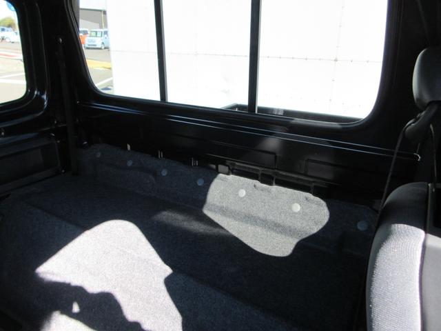 スーパーキャリイ X 届出済未使用車 4WD 5MT ドアバイザー フロアマット アッパーメンバーガード 荷台マット デュアルカメラブレ-キサポ-ト 前後誤発進制御機能 車線逸脱警報機能 ハイビームアシスト(39枚目)