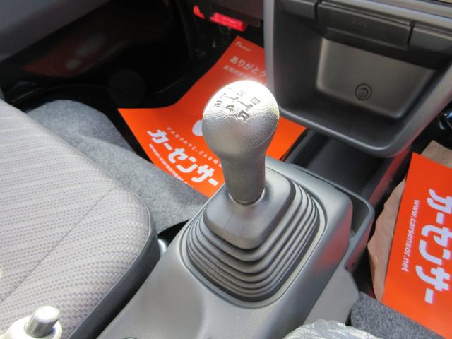 スーパーキャリイ X 届出済未使用車 4WD 5MT ドアバイザー フロアマット アッパーメンバーガード 荷台マット デュアルカメラブレ-キサポ-ト 前後誤発進制御機能 車線逸脱警報機能 ハイビームアシスト(45枚目)