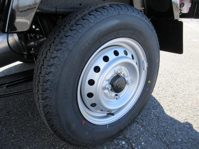 スーパーキャリイ X 届出済未使用車 4WD 5MT ドアバイザー フロアマット アッパーメンバーガード 荷台マット デュアルカメラブレ-キサポ-ト 前後誤発進制御機能 車線逸脱警報機能 ハイビームアシスト(55枚目)