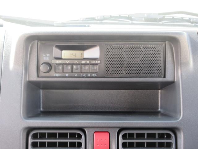 キャリイトラック KCエアコン・パワステ農繁仕様 届出済未使用車 ドアバイザー ゴムマット アッパーメンバーガード 荷台マット 高低2段切替式4WD デフロック 強化リアサスペンション LED荷台作業灯 リアゲートチェーン(40枚目)