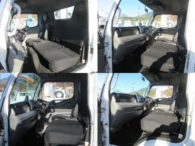 キャンター 　ワイド・ロング平ボディ　車両寸法：長６１８ｃｍ　幅２２２ｃｍ　高２２３ｃｍ　積載量２０００ｋｇ　　車両総重量４８５５ｋｇ　　荷台内寸：長４３３ｃｍ　幅２０８ｃｍ　地上高９２ｃｍ　レーンキープアシスト（8枚目）