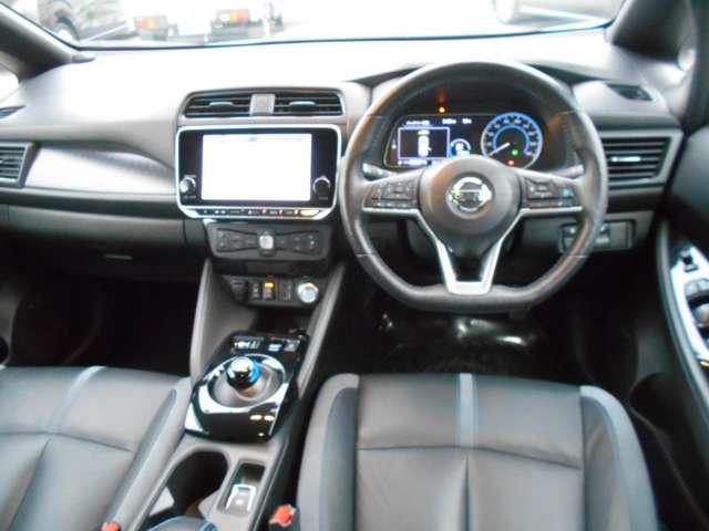 リーフ e+ G 純正9インチメモリーナビ 62KWモデル インテリジェントアラウンドビューモニター LEDヘッド インテリジェントキー レーダークルコン 車線逸脱 メモリーナビ ETC パーキングアシスト サイドカーテンエアバック Bカメラ キーフリー AC(10枚目)