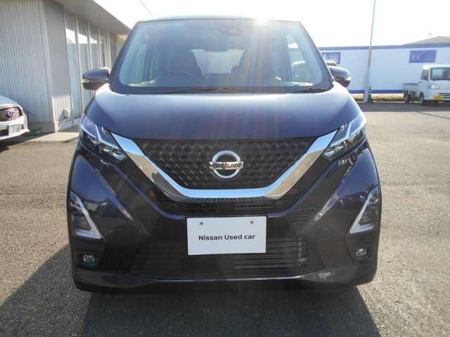 デイズ ６６０　ハイウェイスターＸ　純正９インチメモリーナビ　ブレーキサポート　全周囲カメラ　ＬＥＤ　ドライブレコーダー　イモビライザー　１オーナー　インテリジェントキー　レーンキープ　バックカメラ　ナビＴＶ　アイドリングストップ　オートエアコン　アルミホイール（3枚目）