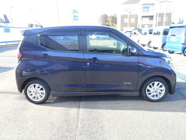 デイズ ６６０　ハイウェイスターＸ　純正９インチメモリーナビ　ブレーキサポート　全周囲カメラ　ＬＥＤ　ドライブレコーダー　イモビライザー　１オーナー　インテリジェントキー　レーンキープ　バックカメラ　ナビＴＶ　アイドリングストップ　オートエアコン　アルミホイール（5枚目）