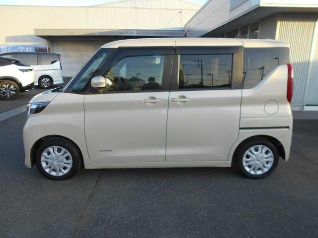 ルークス ６６０　Ｘ　純正９インチメモリーナビ　アラモニ　前後衝突軽減ブレーキ　ワンオーナー車　車線逸脱防止　ＥＴＣ　スマートキー　キーフリー　ｉ－ｓｔｏｐ　フルオートエアコン　パワーウインドウ　バックカメラ　盗難防止　カーテンエアバッグ　ＡＢＳ（6枚目）