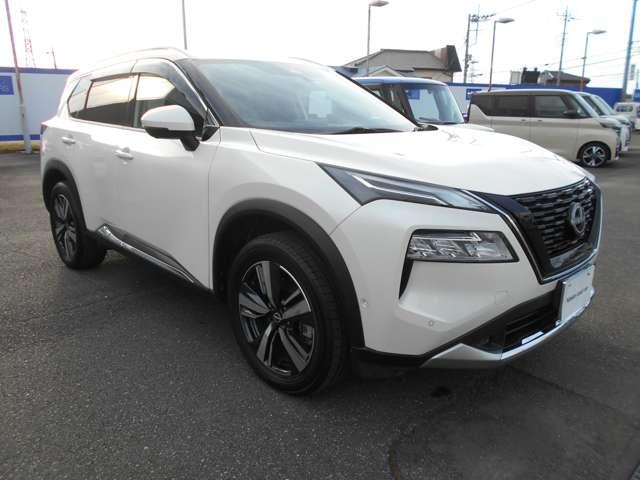 エクストレイル G e-4ORCE 1オーナー パークアシスト 禁煙 LEDヘッドランプ ナビTV スマートキー レーダークルーズ LKA キーフリー ETC 4WD アルミホイール メモリーナビ 記録簿 ドライブレコーダー PS PW(8枚目)