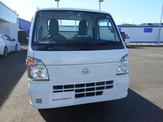 ＮＴ１００クリッパートラック ＤＸ　Ｗエアバッグ　運転席エアバック　ＰＳ　４ＷＤ　エアコンパワステ　ＡＢＳ（6枚目）