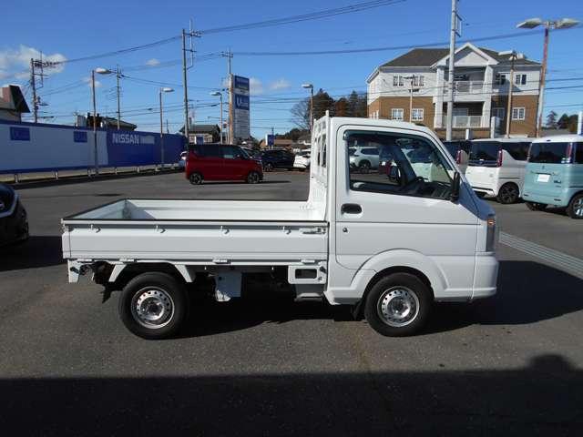 ＮＴ１００クリッパートラック ＤＸ　Ｗエアバッグ　運転席エアバック　ＰＳ　４ＷＤ　エアコンパワステ　ＡＢＳ（10枚目）