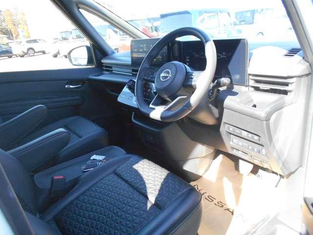 ����X�y�[�X��������肵�Ă��܂��̂ň����������Ȃ������b�N�X�o���鎺���ł��B�Ԃ͊O�ς���؂ł����A��ɐg��u���������ԑI�т̏d�v�ȃt�@�N�^�[�ɂȂ�܂��B