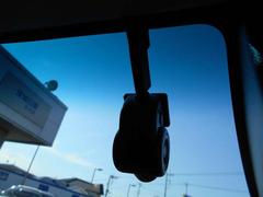 ������Υɥ饤�֥쥳�����������֡�������Υȥ�֥�κݡ��ڵ�Ȥ��Ƹ��̤�ȯ�����Ƥ���ޤ��� 6