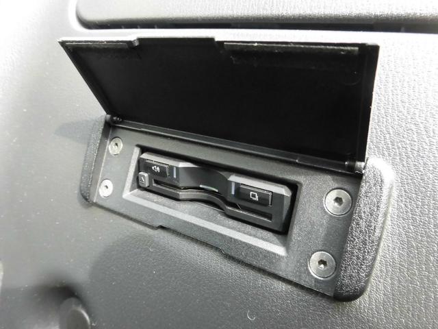 ロードスター ＲＳ　６速　純正レカロ　シートヒーター　マツダコネクト　バックカメラ　フルセグＴＶ　ＤＶＤ　ＣＤ　ＨＫＳマフラー　Ｂｌｕｅｔｏｏｔｈ　ビルトインＥＴＣ　ＬＥＤ　保証書　取説　記録簿　スマートキー２個　禁煙車（17枚目）