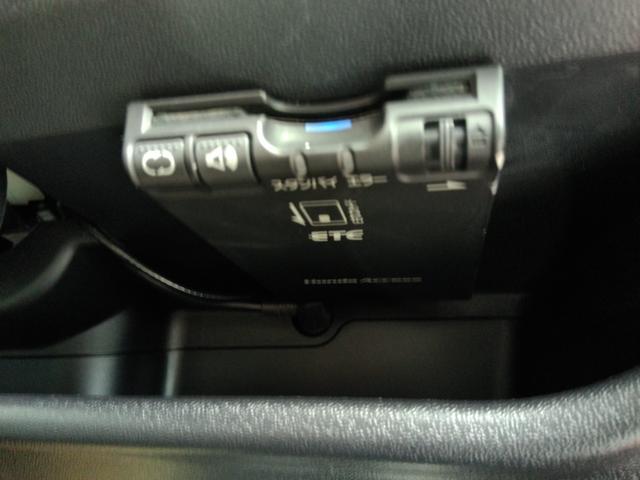 コルト ラリーアート バージョンR 4G15型MIVECターボエンジン 5速MT ランエボレッドソリッドに新規全塗装! ナビ バックカメラ ETC HIDヘッドライト 社外ブースト計 社外16インチアルミ Wエアバック ABS ESC(45枚目)