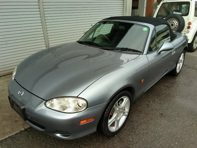 ロードスター RS 最終型!6速MT!チタニウムグレーメタリックII ブラックレザーシート BOSEサウンドシステムCD/MD スピーカー付きウインドデフレクター 専用16インチアルミ ETC Wエアバック(2枚目)