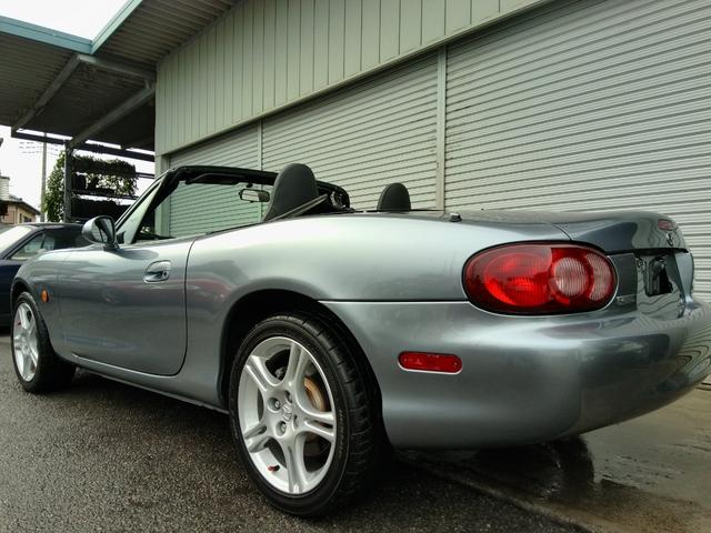 ロードスター RS 最終型!6速MT!チタニウムグレーメタリックII ブラックレザーシート BOSEサウンドシステムCD/MD スピーカー付きウインドデフレクター 専用16インチアルミ ETC Wエアバック(14枚目)