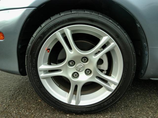 ロードスター RS 最終型!6速MT!チタニウムグレーメタリックII ブラックレザーシート BOSEサウンドシステムCD/MD スピーカー付きウインドデフレクター 専用16インチアルミ ETC Wエアバック(22枚目)