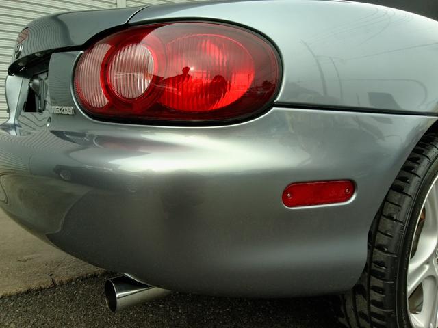 ロードスター RS 最終型!6速MT!チタニウムグレーメタリックII ブラックレザーシート BOSEサウンドシステムCD/MD スピーカー付きウインドデフレクター 専用16インチアルミ ETC Wエアバック(26枚目)