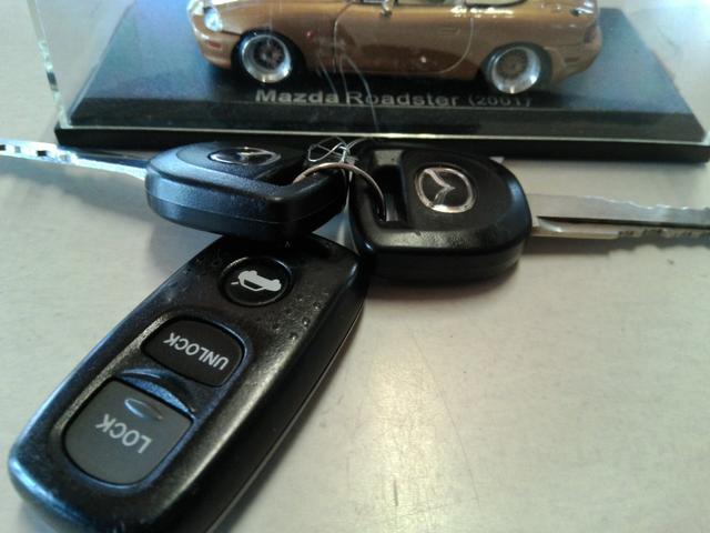 ロードスター RS 最終型!6速MT!チタニウムグレーメタリックII ブラックレザーシート BOSEサウンドシステムCD/MD スピーカー付きウインドデフレクター 専用16インチアルミ ETC Wエアバック(34枚目)