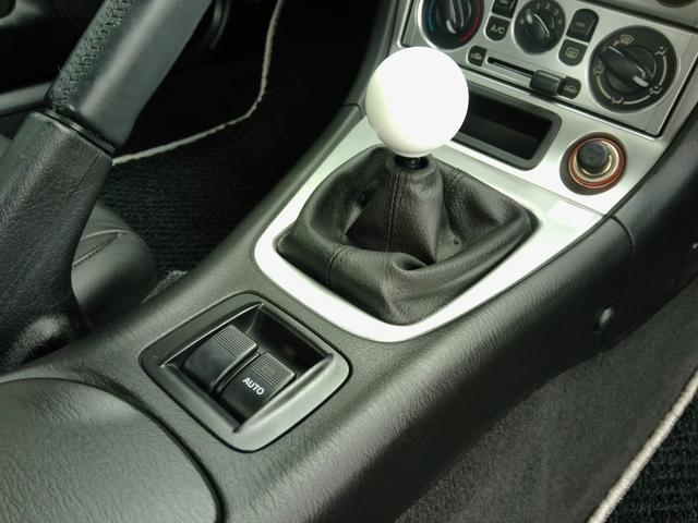 ロードスター RS 最終型!6速MT!チタニウムグレーメタリックII ブラックレザーシート BOSEサウンドシステムCD/MD スピーカー付きウインドデフレクター 専用16インチアルミ ETC Wエアバック(40枚目)