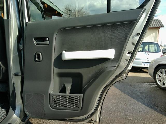 ハスラー Ｇ　５速ＭＴ！　アイドリングストップ　シートヒーター　フォグランプ　ＥＴＣ　キーレス純正　Ｗエアバック　ＡＢＳ　衝突安全ボディ　盗難防止システム　エアコン　パワステ　パワーウインド　フルフラットシート（68枚目）