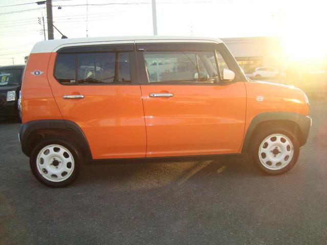 ハスラー G 4WD レーダーブレーキサポート スマートキープッシュスタート ナビテレビ バックカメラ ETC シートヒーター(4枚目)