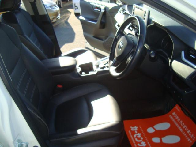 ＲＡＶ４ Ｇ　Ｚパッケージ　４ＷＤ　ナビフルセグテレビバックカメラ　アラウンドビューモニタ　ワンオーナーＢＳＭ　Ｂｌｕｅｔｏｏｔｈ　サンルーフ純正１９インチＡＷ（31枚目）