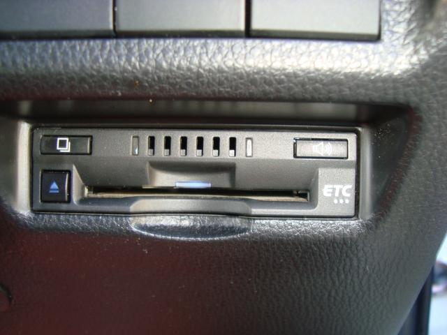 ＲＡＶ４ Ｇ　Ｚパッケージ　４ＷＤ　ナビフルセグテレビバックカメラ　アラウンドビューモニタ　ワンオーナーＢＳＭ　Ｂｌｕｅｔｏｏｔｈ　サンルーフ純正１９インチＡＷ（34枚目）