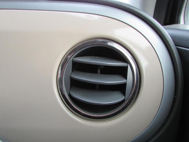 アルトラパン 10thアニバーサリーリミテッド 運転席シートヒーター ETC 純正アルミホイールタイヤ 盗難防止システム CD 走行距離7万キロ以下 キーレス キーフリー ベンチシート ドライブレコーダー 衝突安全ボディ オートエアコン ABS(21枚目)