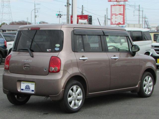 アルトラパン 10thアニバーサリーリミテッド 運転席シートヒーター ETC 純正アルミホイールタイヤ 盗難防止システム CD 走行距離7万キロ以下 キーレス キーフリー ベンチシート ドライブレコーダー 衝突安全ボディ オートエアコン ABS(24枚目)